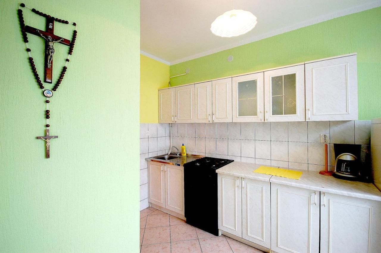 Apartment Ivan By El-Pi Tours Malinska Buitenkant foto